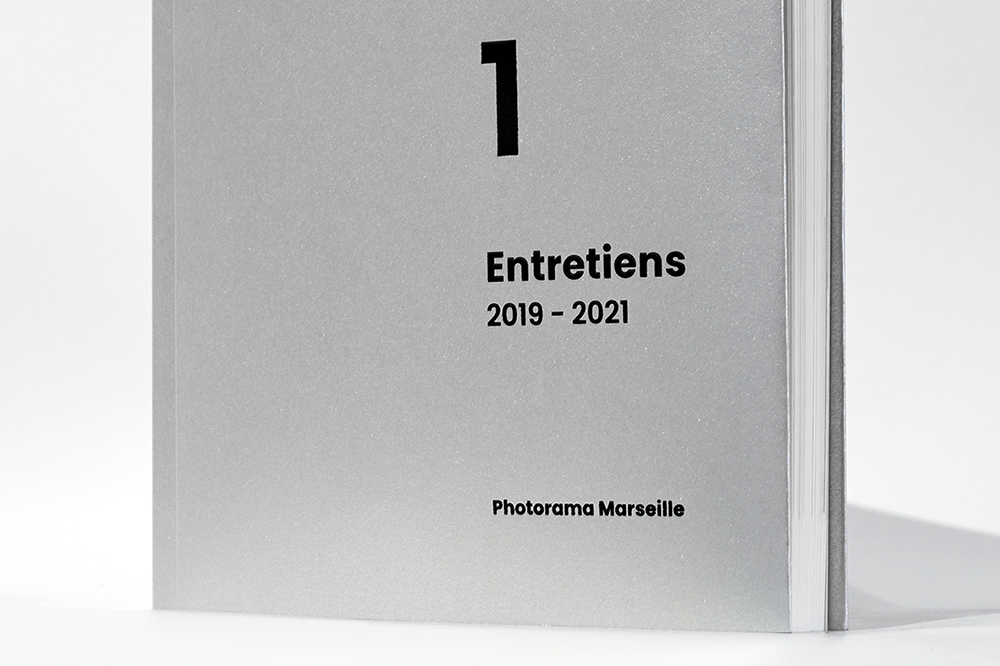 Couverture du premier recueil d'entretiens Photorama Marseille 2019-2021
