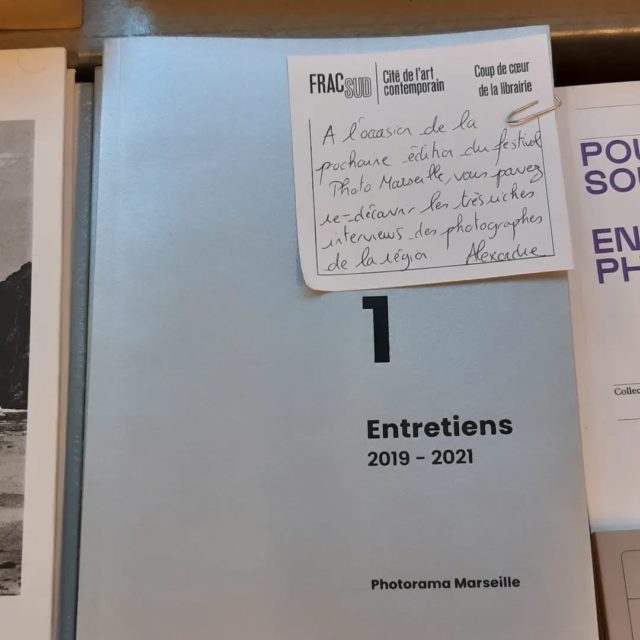 Coup de cœur de la librairie du @fracsud ! Merci @alexandre_biville

Présentation du tome 2 
le Jeudi 14 Décembre à 18h30 à @zoeme_galerieeditionlibrairie en présence des personnes interviewées.